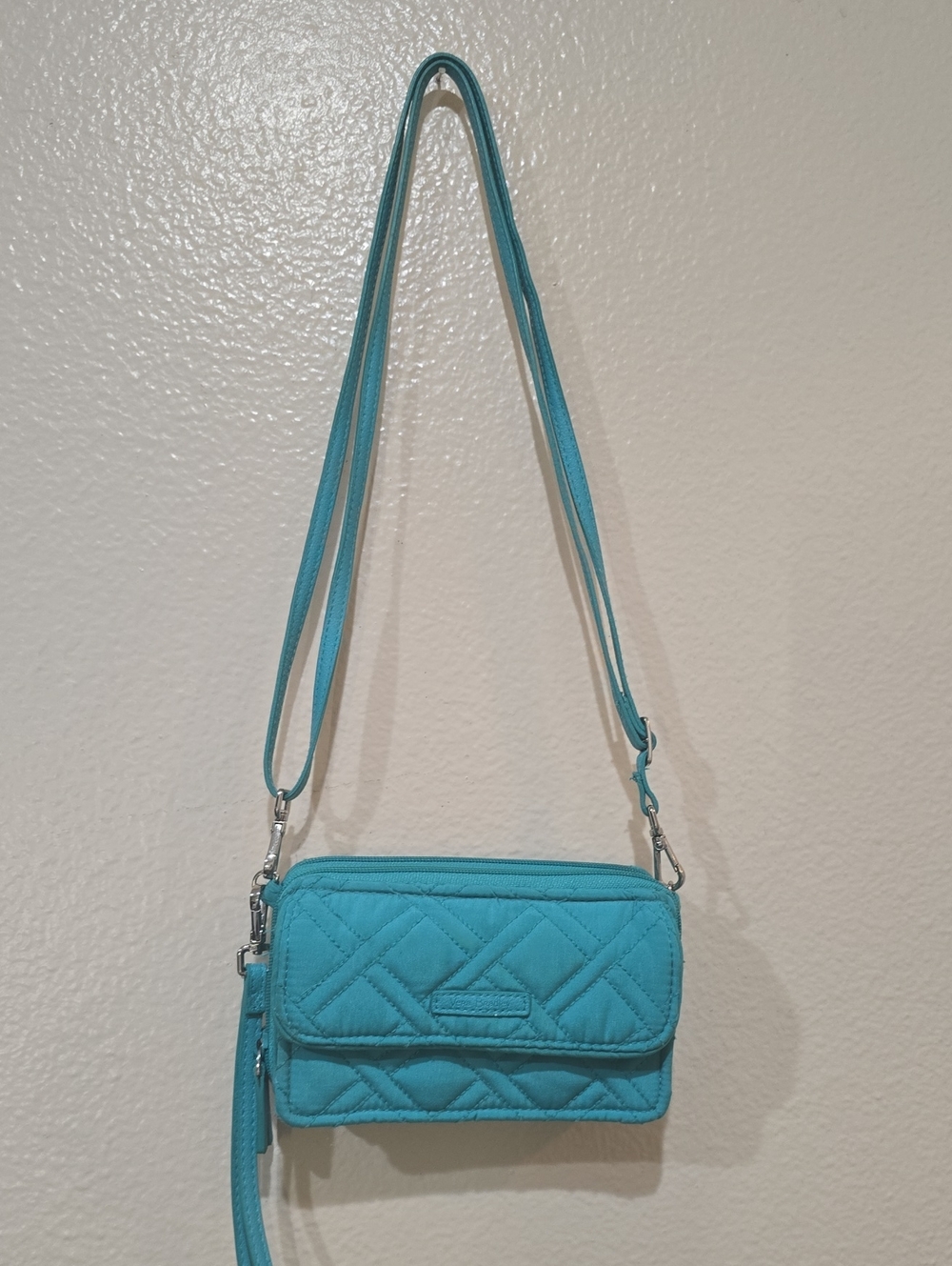 🦋Vera Bradley Quilted Bahama Bay Blue RFID  Wallet &  Wristle